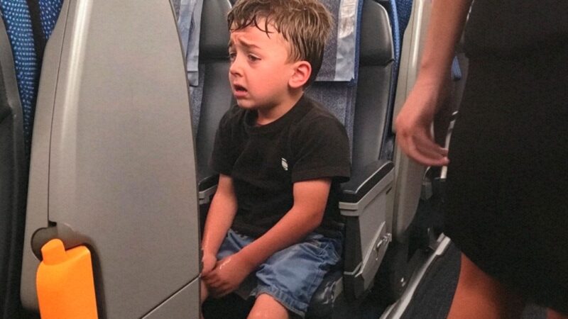 Stewardess Hears Crying from Lavatory, Finds Kid Who Wasn’t on Passenger List — Story of the Day