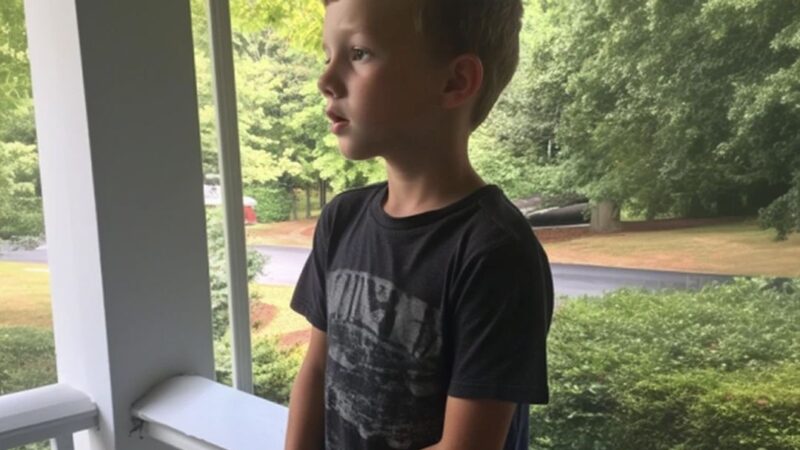 Woman Opens the Door to See a Little Boy Claiming to Be Her Son – ‘Look at My Hand,’ He Says