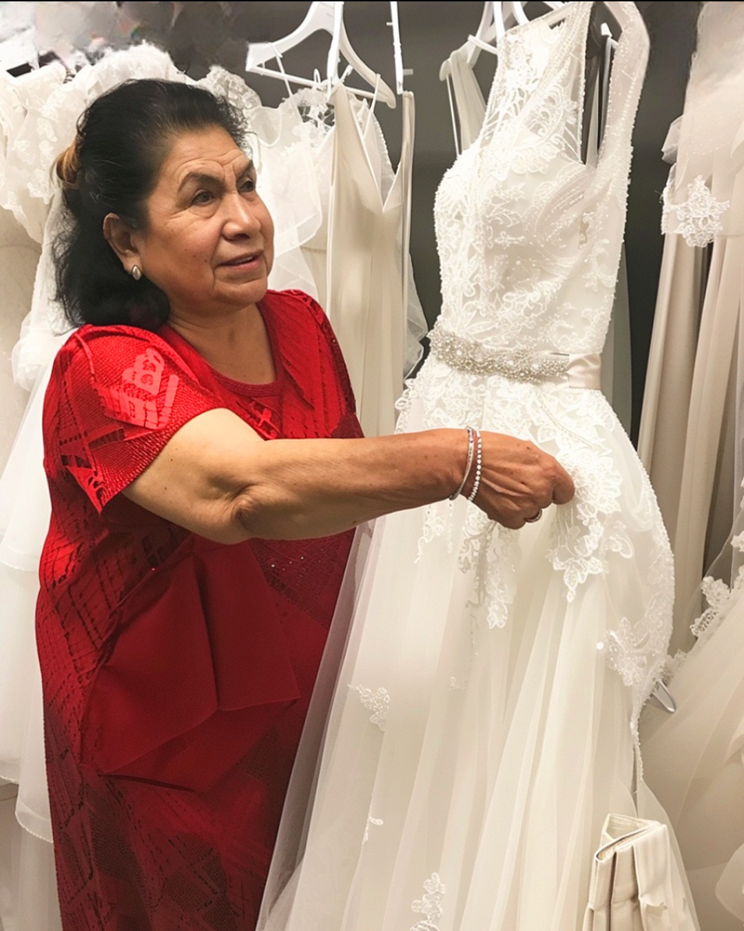 Entitled Saleswomen Refused to Let Me Try on a Wedding Dress, but They Didn’t Know One Important Detail