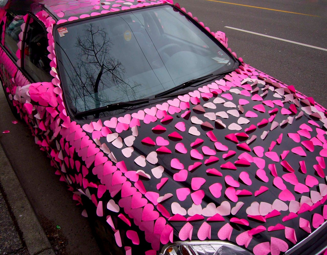 On Valentine’s Day, I Woke up to Find My Car Covered in Paper Hearts — It Looked Cute Until I Picked One up and Read the Message